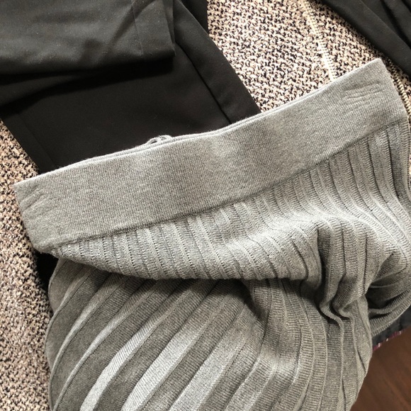 Modern Citizen Pleated Pull On Knit Skirt - Picture 7 of 7